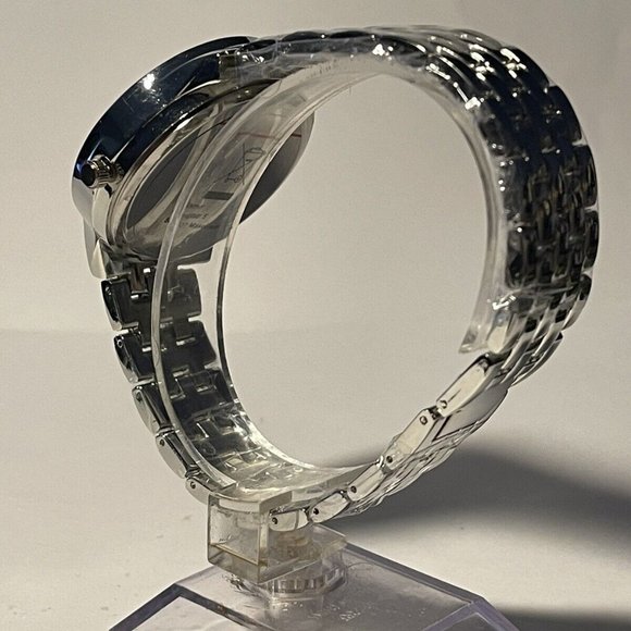 New York Yankees MLB Women's Luxury Watch !!!NEW!!! - Picture 5 of 9